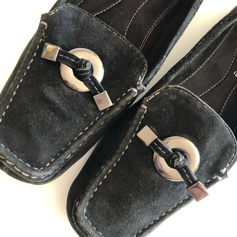 Liz Claiborne Africa 2 Suede Moccasins